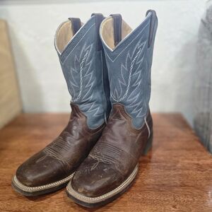 Women's Ariat Two-Tone Western Boots